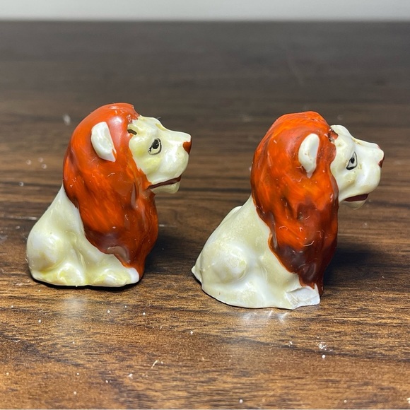 1930s Luster Porcelain Lion 1.5” Salt and Pepper Shaker Set Miniature Pre WW2 - Picture 2 of 5